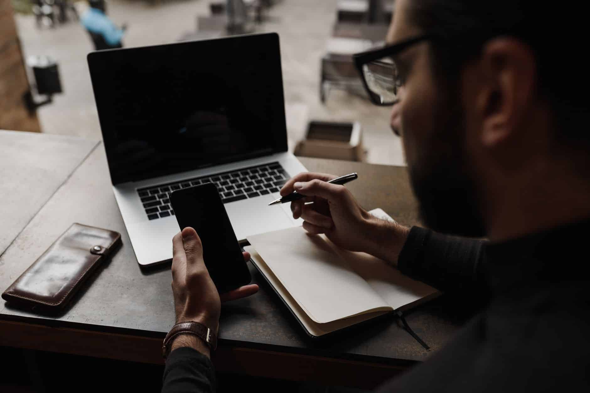 Guide des Démarches Administratives : Droits, Recours et Contacts